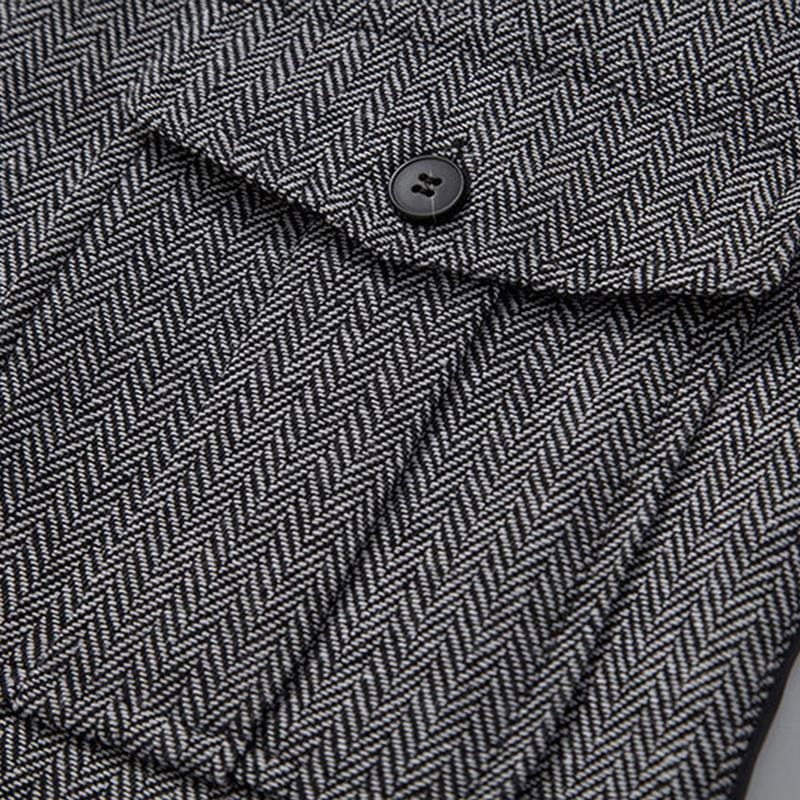 Mens Vintage V-Neck Single Breasted Patch Pocket Suit Vest (Shirt and Tie Excluded) 02085676M