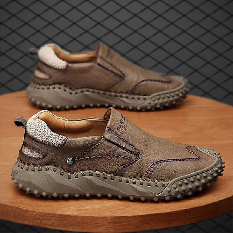 MENS RETRO SLIP-ON LEATHER SHOES 72615625