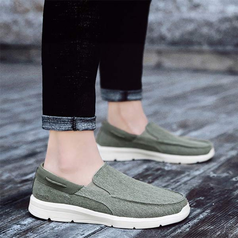 MENS LIGHTWEIGHT SLIP-ON CANVAS SHOES 66392529
