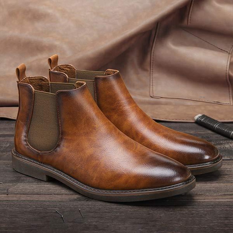 MENS POLISHED CHELSEA BOOTS 39577481
