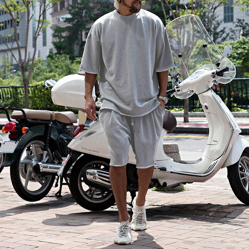 Mens Fashion Loose Short Sleeve T-shirt and Shorts Set 02514856Z