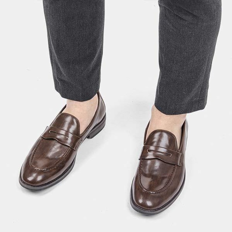 MENS SLIP-ON P LEATHER LOAFERS 66974148