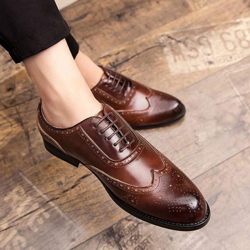 MENS BROGUE CARVED LEATHER SHOES 62932875