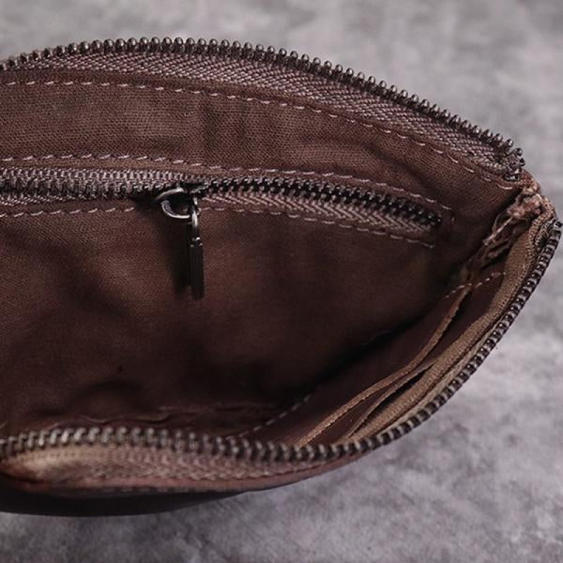 VINTAGE HANDMADE COWHIDE WALLET 65218738M