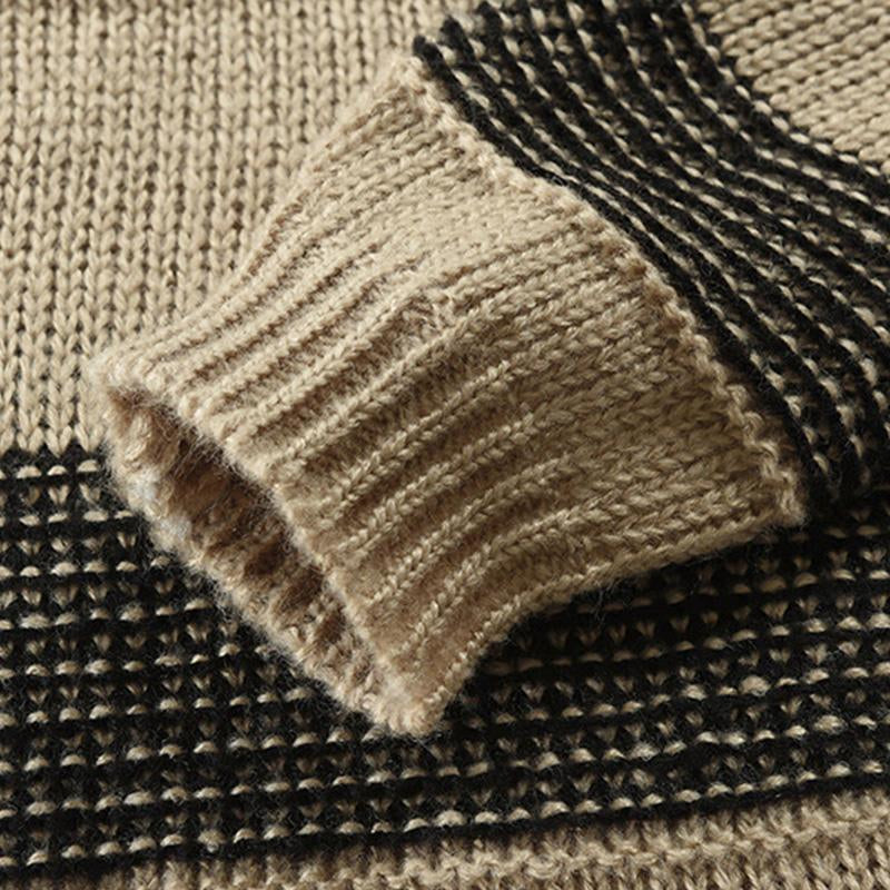 Mens Leisure Round Neckline Striped Sweater 52292053M