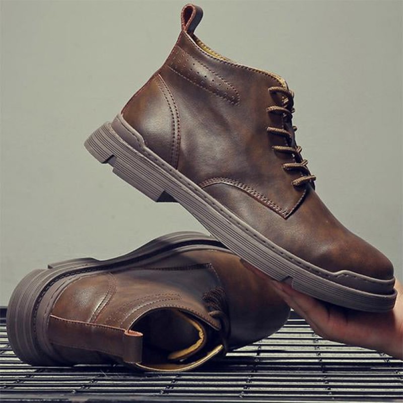 MENS CARVED MARTIN BOOTS 48858770M