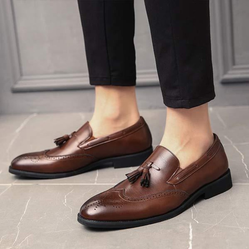 MENS SLIP-ON FRINGED LEATHER SHOES 68890437