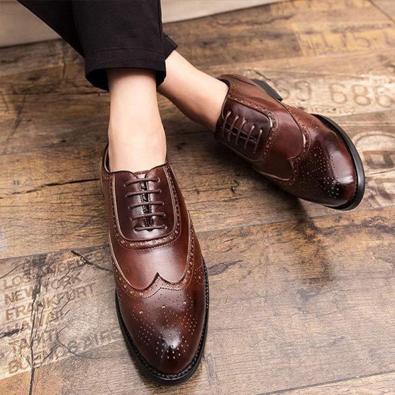 MENS BROGUE CARVED LEATHER SHOES 62932875
